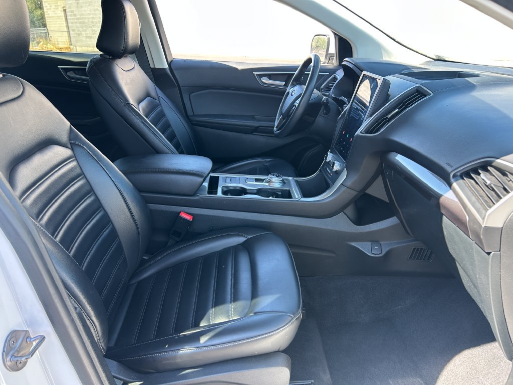 Used 2024 Ford Edge SEL AWD/4WD image 32