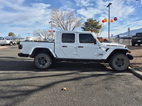 Used 2021 Jeep Gladiator Rubicon w/ LED Lighting Group image 17