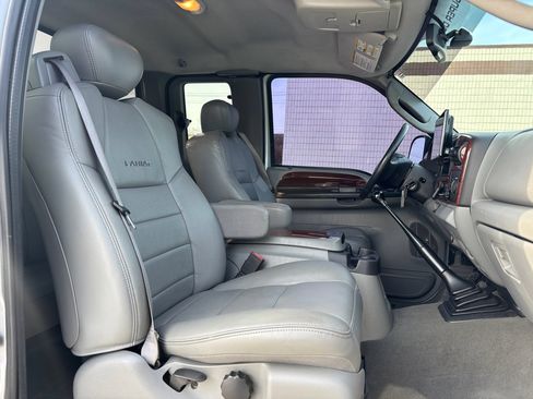 Used 2007 Ford F350 Lariat image 19