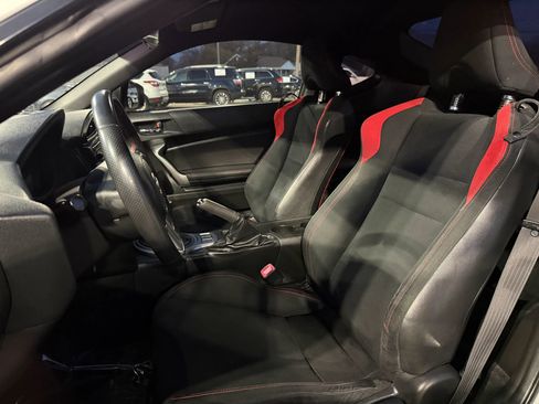 Used 2013 Scion FR-S image 16