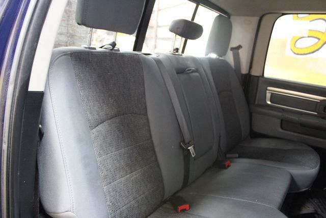 Used 2018 RAM 1500 Outdoorsman AWD/4WD image 9