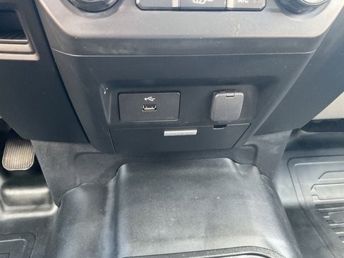 Used 2018 Ford F150 XL w/ Equipment Group 101A Mid AWD/4WD image 20