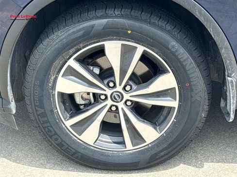 Used 2023 Nissan Murano SV FWD image 4