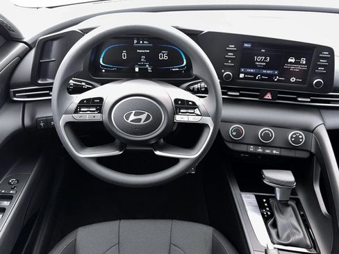 New 2026 Hyundai Elantra SE w/ Cargo Package FWD image 16