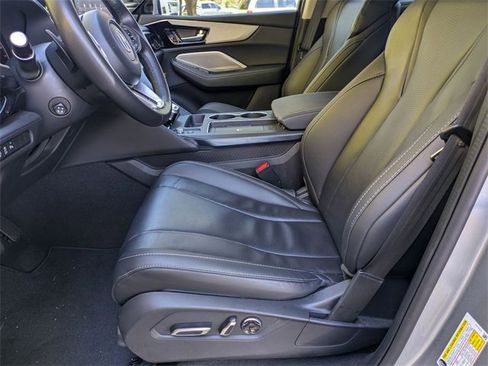 Certified 2025 Acura MDX w/ Technology Package image 22