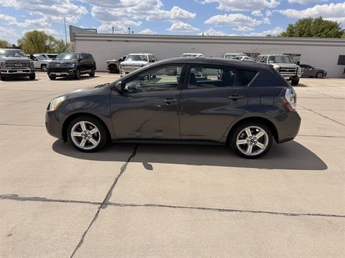 Used 2009 Pontiac Vibe AWD w/ Preferred Package image 9