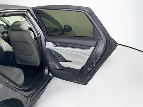 Used 2020 Honda Accord LX image 27