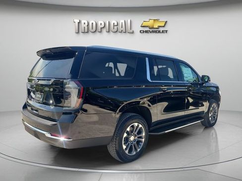 New 2026 Chevrolet Suburban LT w/ Comfort Package RWD image 5