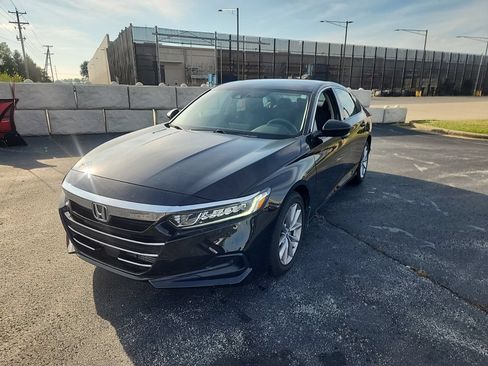 Used 2022 Honda Accord LX image 2
