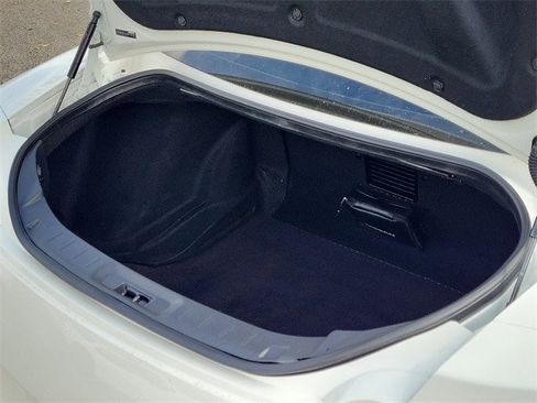 Used 2018 Nissan GT-R Premium image 29