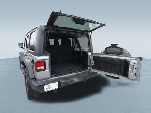 Used 2020 Jeep Wrangler Unlimited Sport S image 16