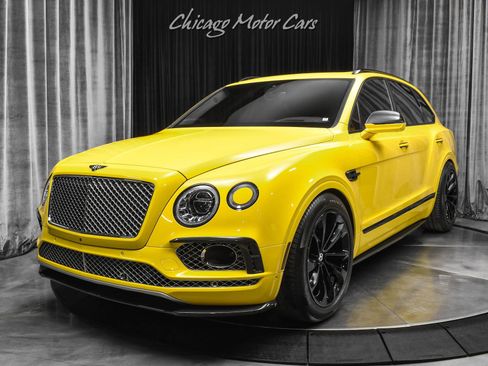 Used 2017 Bentley Bentayga image 2