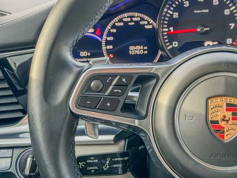 Used 2018 Porsche Panamera w/ Premium Package Plus image 17