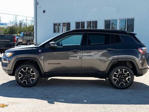 Used 2020 Jeep Compass Trailhawk image 10