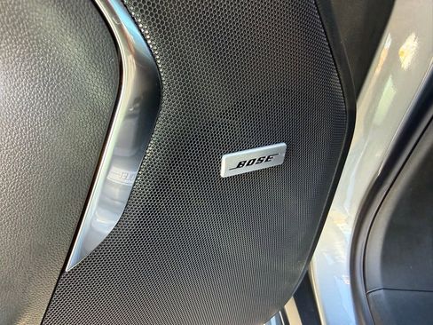 New 2026 Chevrolet Suburban Premier image 26