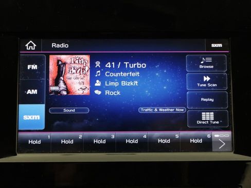 Used 2021 Subaru Crosstrek 2.0i Premium w/ Moonroof Package image 16