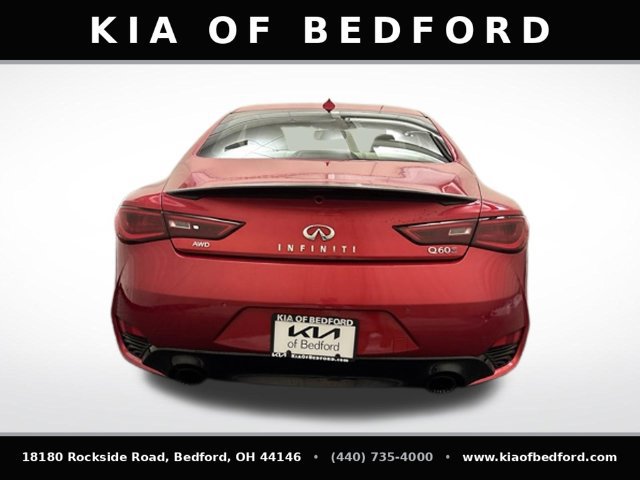 Used 2017 INFINITI Q60 Red Sport 400 AWD/4WD image 7