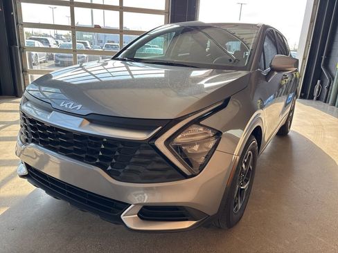 Certified 2023 Kia Sportage LX image 6