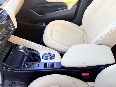 Used 2017 BMW X1 xDrive28i image 18