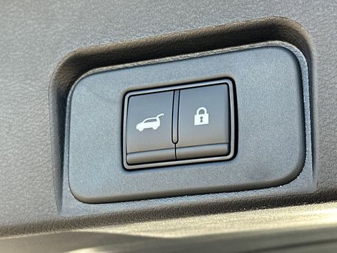 New 2026 Nissan Rogue SV image 19