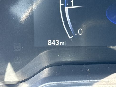 Used 2026 Toyota Corolla SE image 8