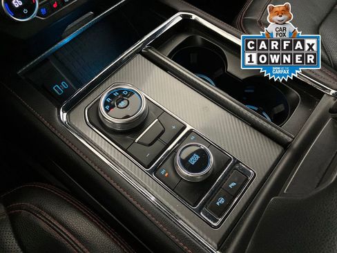 Used 2021 Ford Expedition Limited image 28