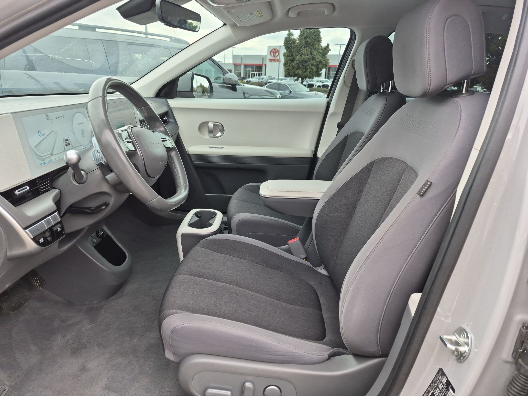 Certified 2024 Hyundai Ioniq 5 SEL AWD/4WD image 17