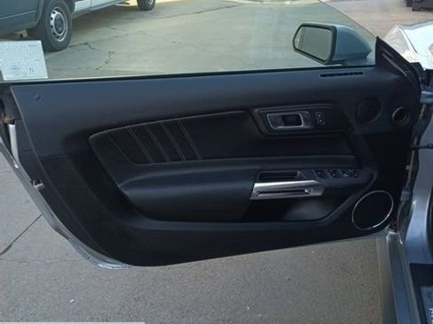 Used 2022 Ford Mustang Premium RWD image 35