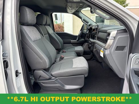 New 2026 Ford F250 XLT w/ XLT Premium Package AWD/4WD image 5