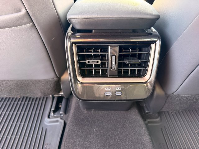 Used 2025 Toyota Crown Signia w/ Advanced Technology Package AWD/4WD image 28