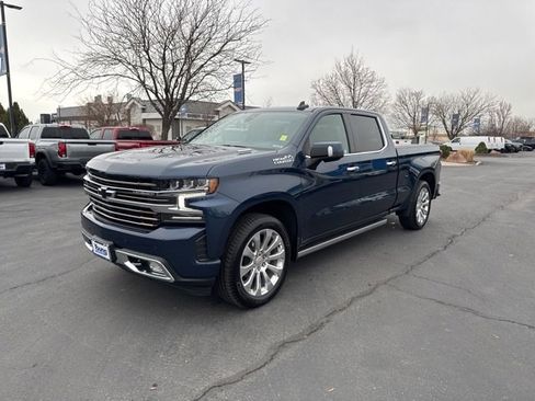 Used 2021 Chevrolet Silverado 1500 High Country w/ Technology Package image 3