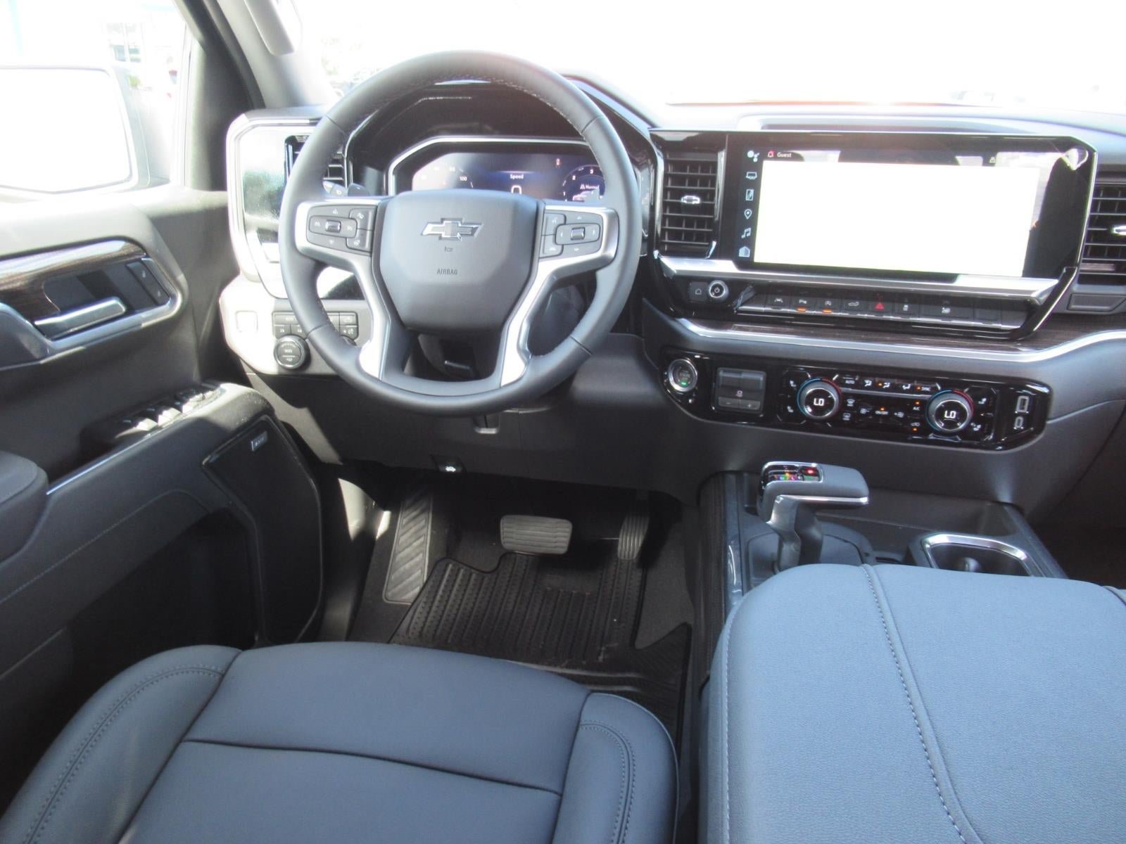 New 2026 Chevrolet Silverado 1500 RST w/ Safety Package AWD/4WD image 13