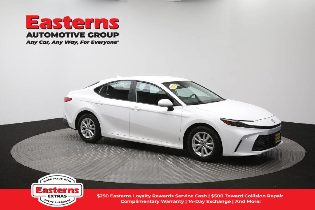 Used 2025 Toyota Camry LE FWD image 48