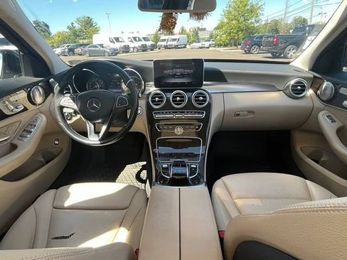 Used 2016 Mercedes-Benz C 300 4MATIC Sedan image 12