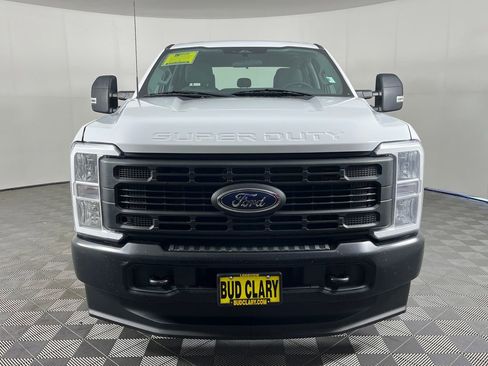 Used 2024 Ford F250 XL AWD/4WD image 2