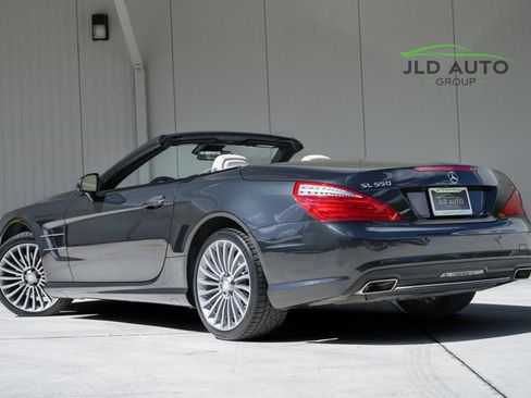 Used 2016 Mercedes-Benz SL 550 image 7