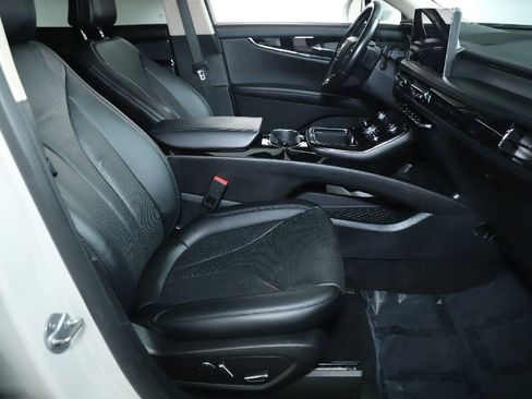 Used 2022 Lincoln Nautilus Reserve image 35