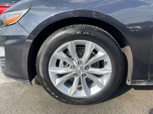 Used 2022 Chevrolet Malibu LT image 30