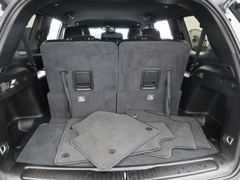 Used 2023 Jeep Grand Cherokee L Laredo RWD image 34