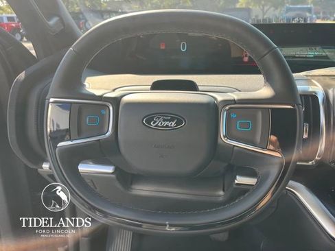 New 2025 Ford Expedition Platinum w/ Stealth Appearance Package image 16