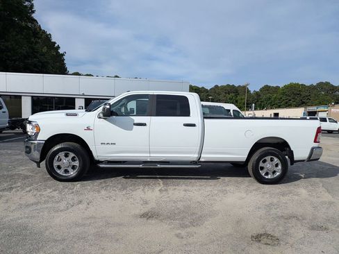 Used 2024 RAM 3500 Big Horn AWD/4WD image 4