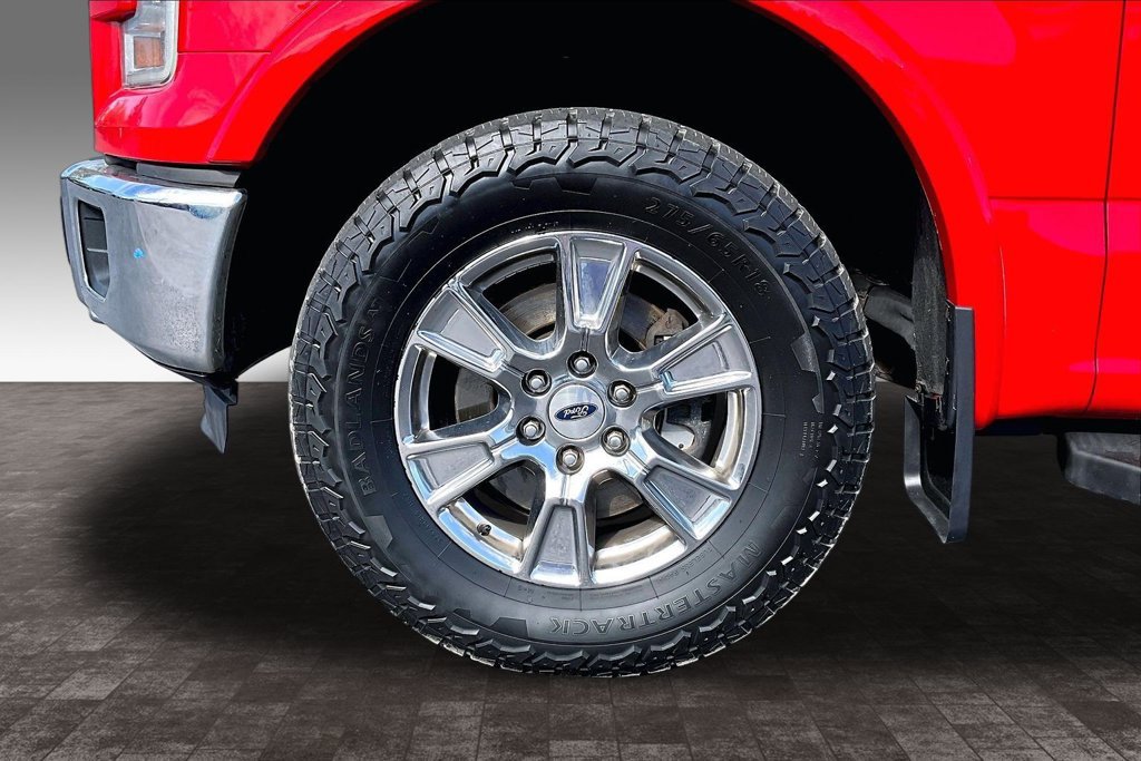 Used 2016 Ford F150 Lariat w/ Equipment Group 502A Luxury AWD/4WD image 35