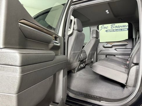 Used 2023 Chevrolet Silverado 1500 LT w/ Z71 Off-Road Package image 14