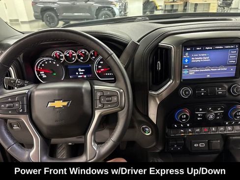 Used 2022 Chevrolet Silverado 1500 LTZ AWD/4WD image 18