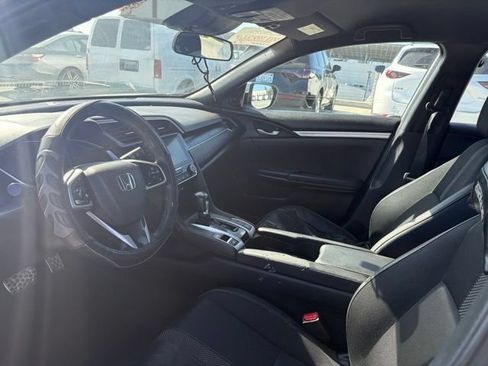 Used 2021 Honda Civic Sport image 3