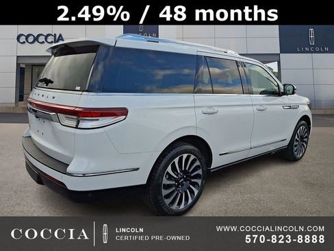 Certified 2024 Lincoln Navigator Black Label image 4