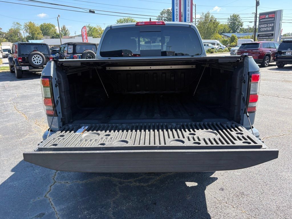 Used 2023 Nissan Frontier PRO-4X w/ Pro Convenience Package AWD/4WD image 26