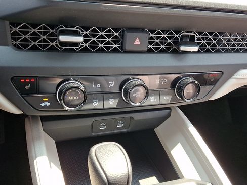 Certified 2023 Honda Accord EX image 13