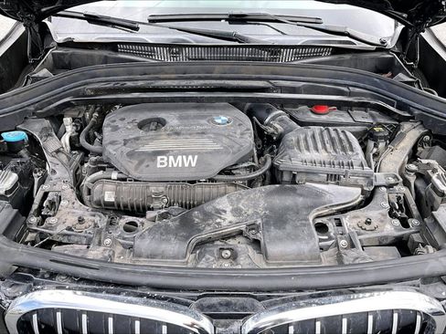 Used 2017 BMW X1 xDrive28i w/ Premium Package AWD/4WD image 10