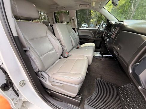 Used 2016 Chevrolet Silverado 1500 Custom w/ Custom Convenience Package AWD/4WD image 20